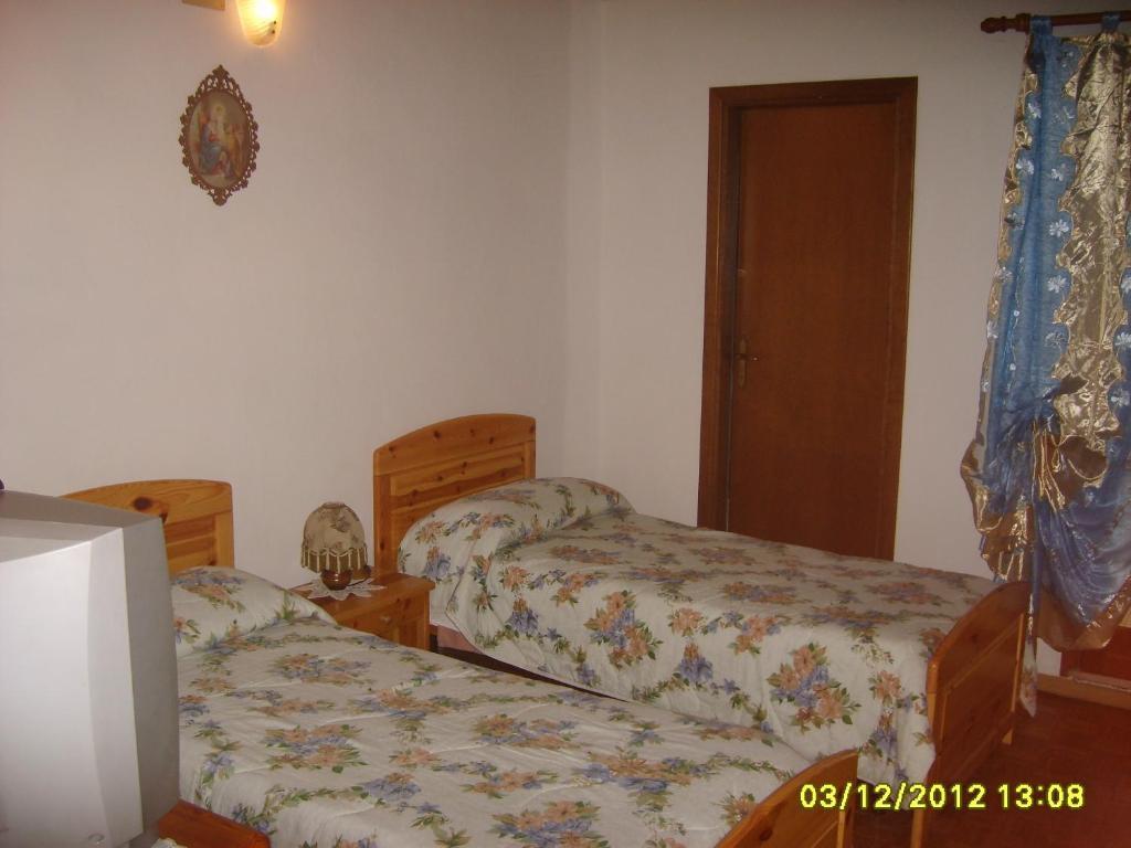 Antico Albergo Sant'Antonio Fonzaso Bilik gambar