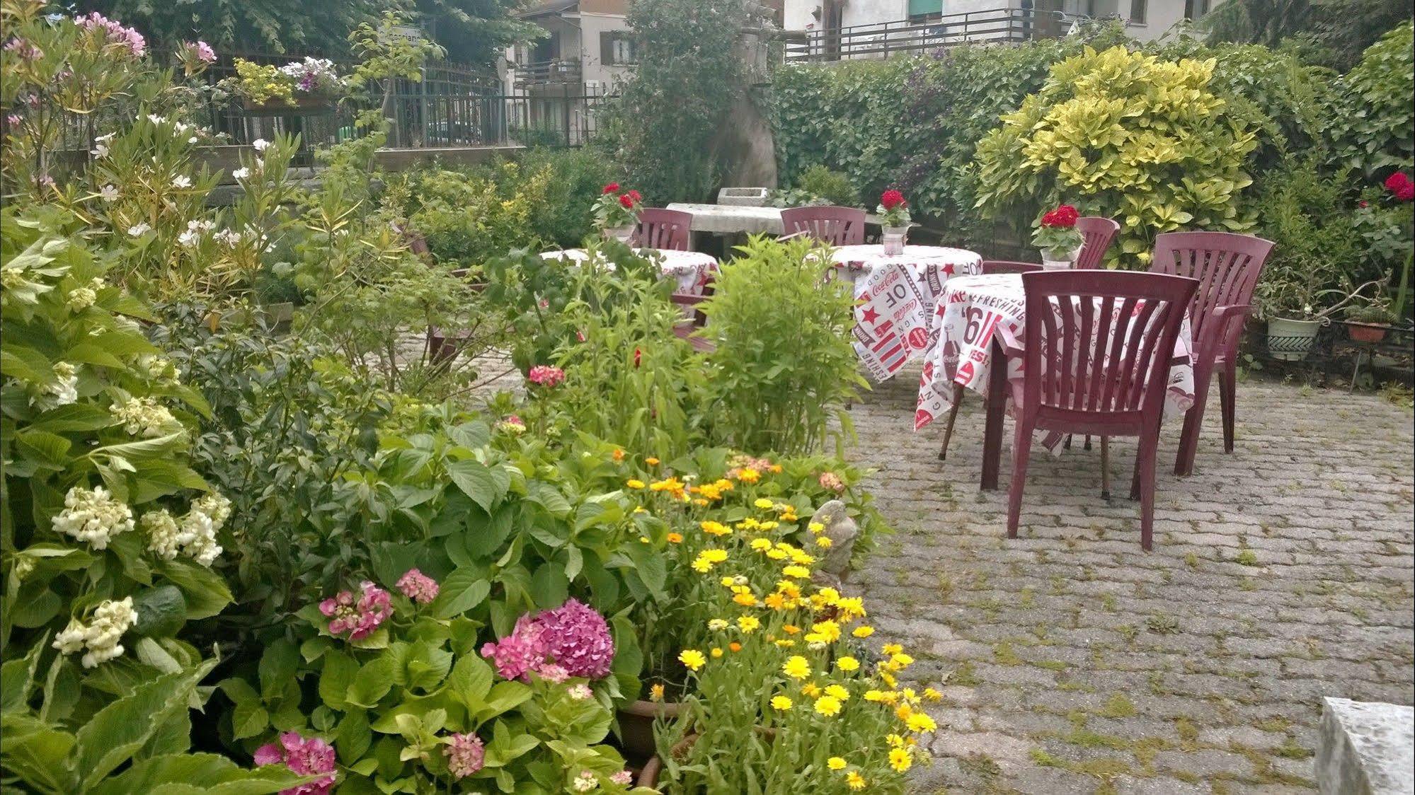 Antico Albergo Sant'Antonio Fonzaso Luaran gambar