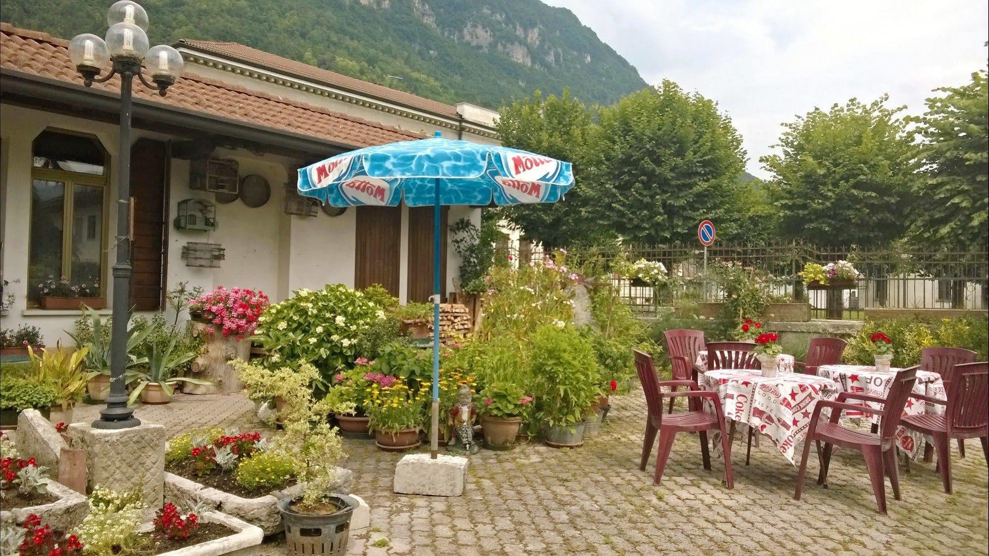 Antico Albergo Sant'Antonio Fonzaso Luaran gambar
