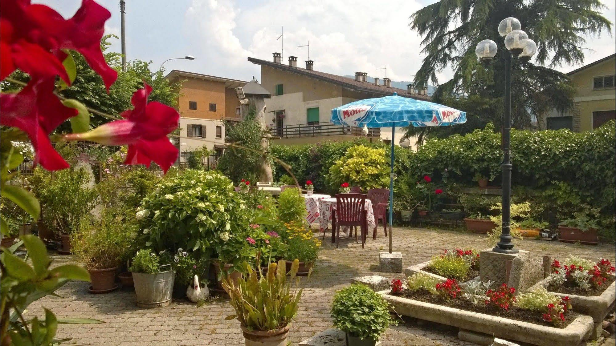 Antico Albergo Sant'Antonio Fonzaso Luaran gambar